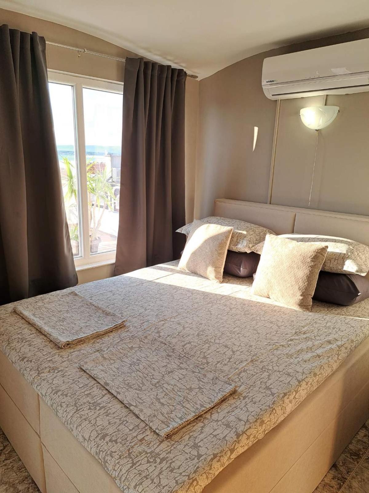 Hotel The White House Nesebar Exterior foto
