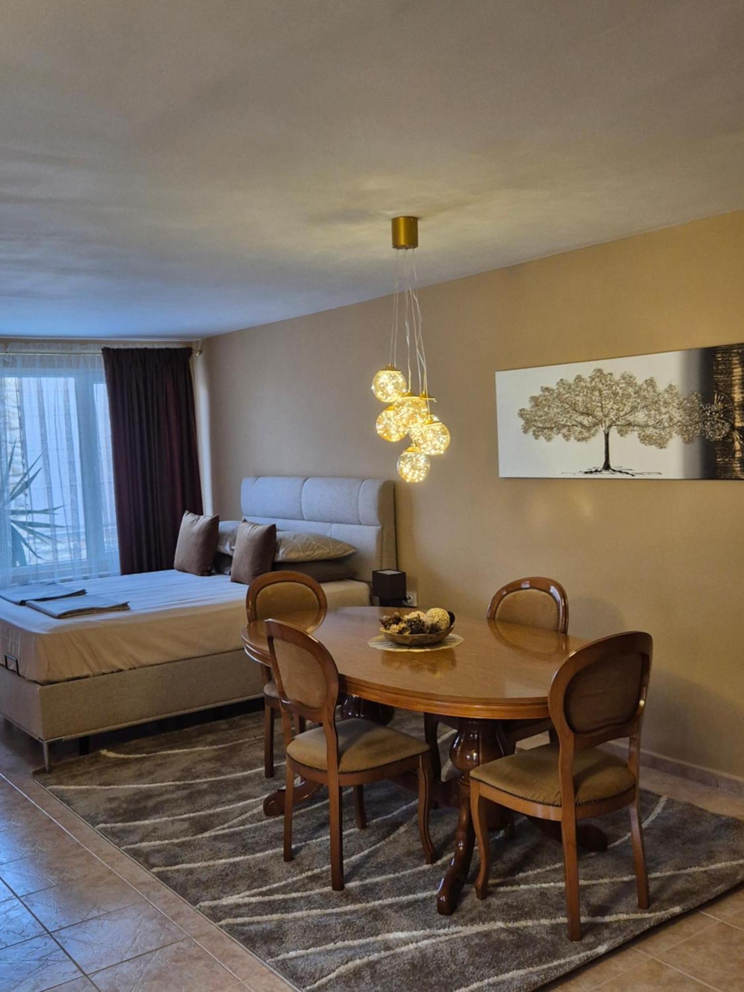 Hotel The White House Nesebar Exterior foto